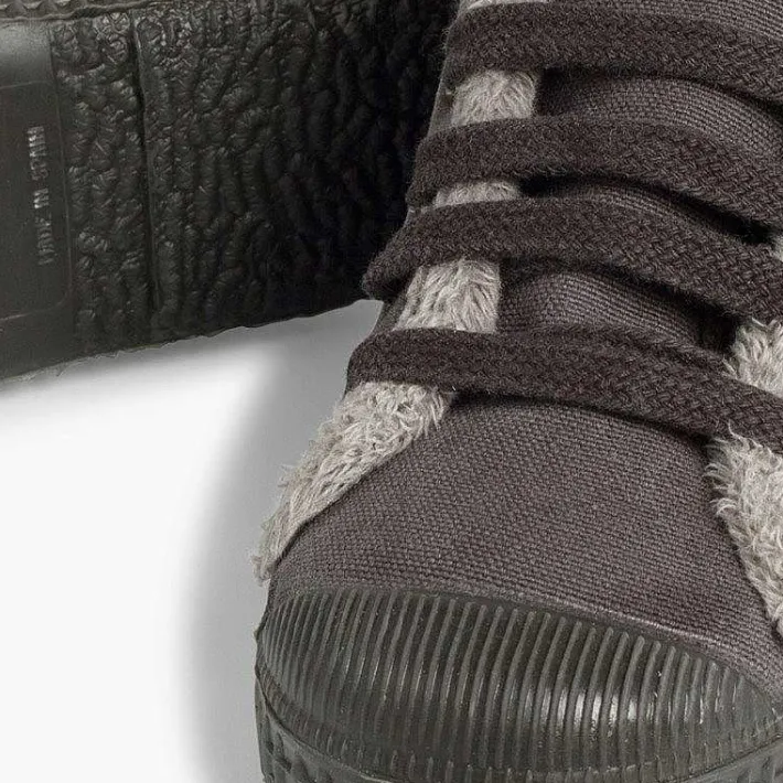 Pisamonas Trainers>Yeti Boot Trainers