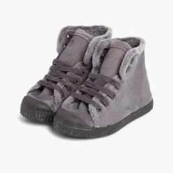 Pisamonas Trainers><noscript><img width=