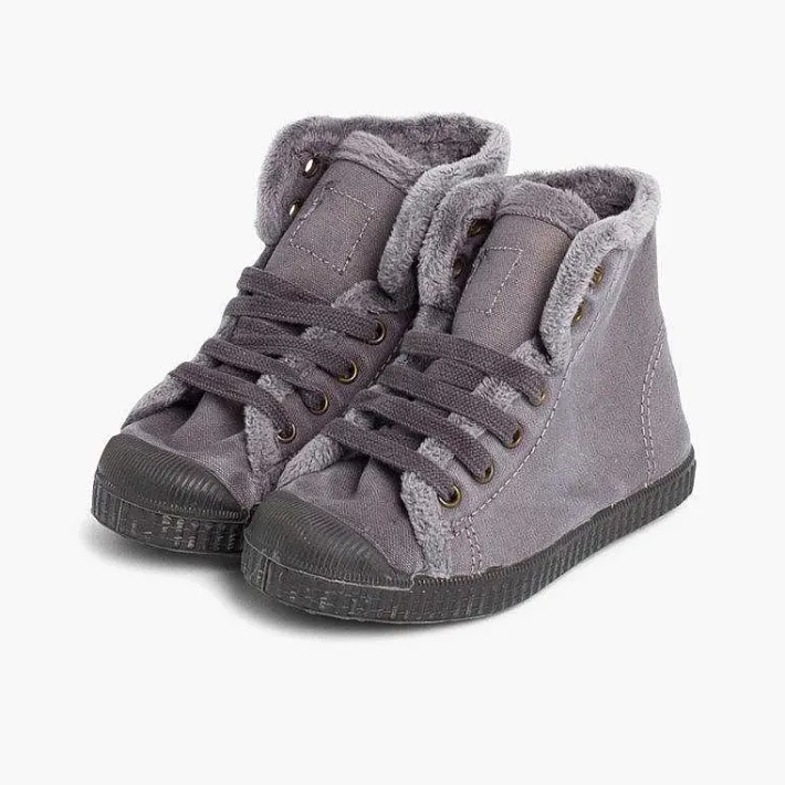 Pisamonas Trainers>Yeti Boot Trainers